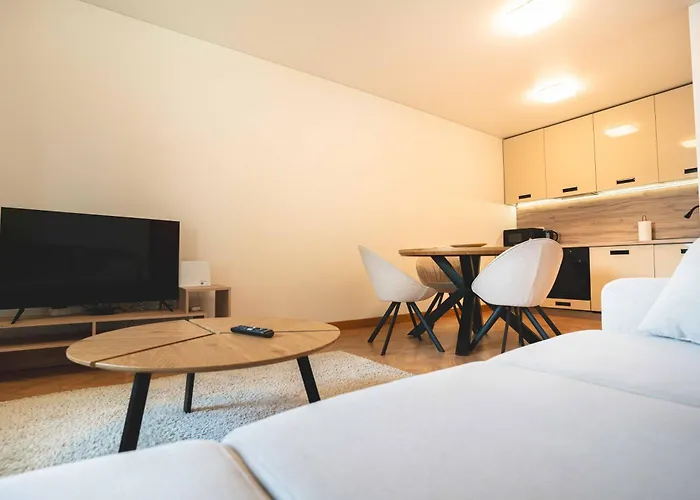 Emila\'S Apartments